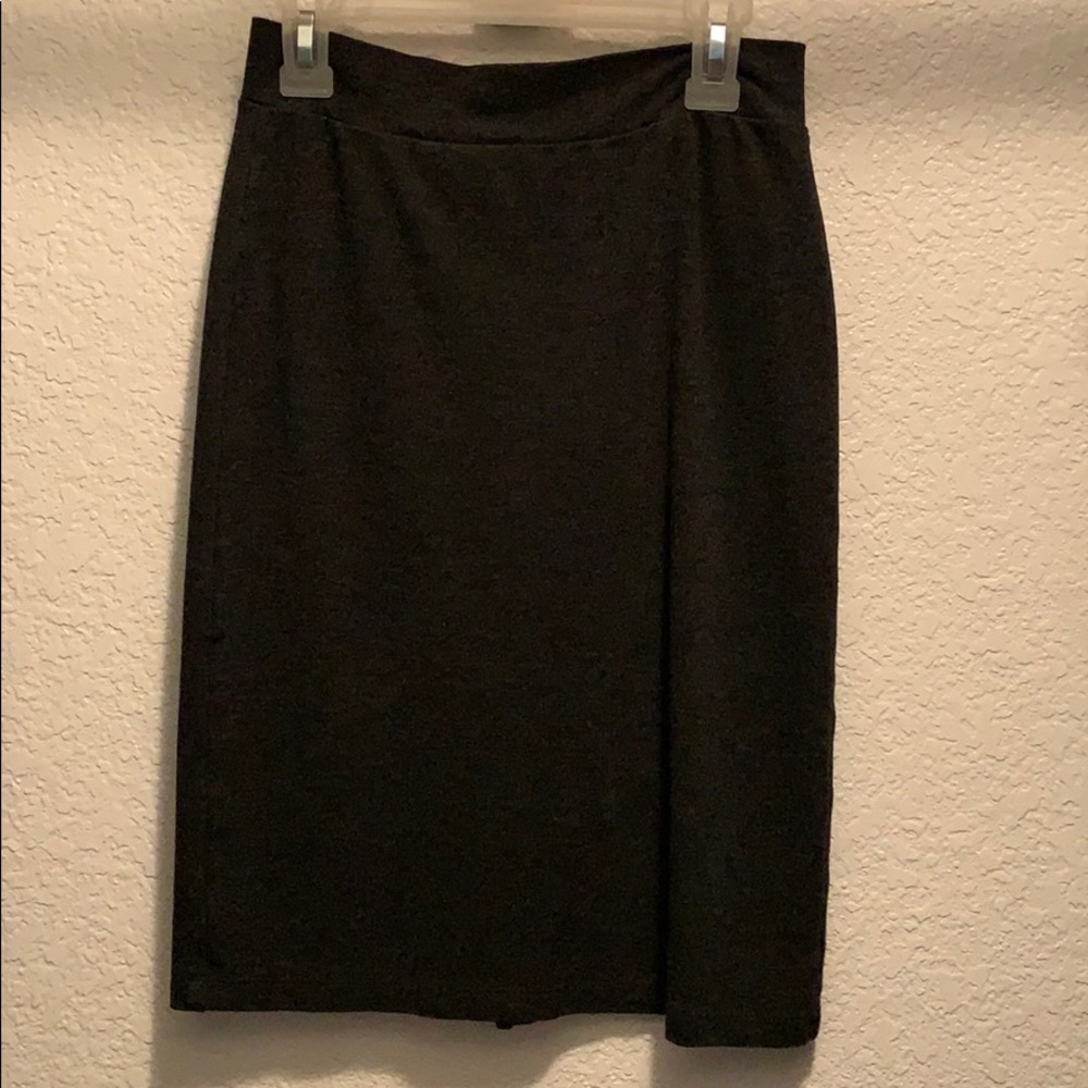A cute little pencil skirt